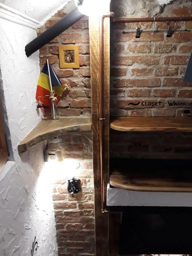 Rent A Room - Be Rustic Брашов Экстерьер фото