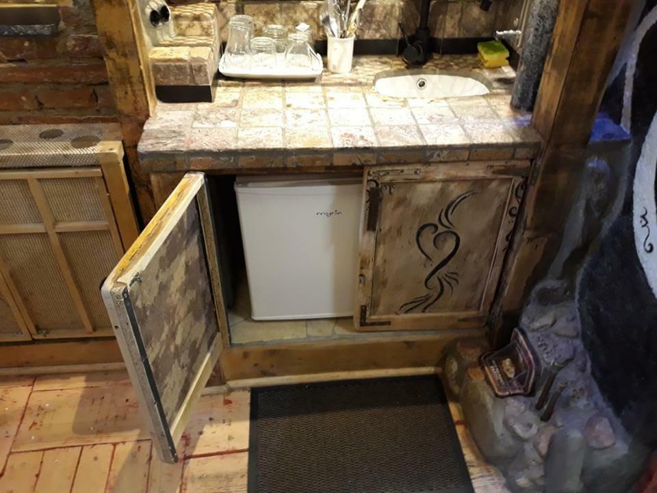 Rent A Room - Be Rustic Брашов Экстерьер фото