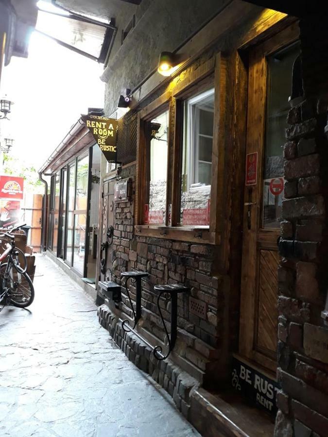 Rent A Room - Be Rustic Брашов Экстерьер фото