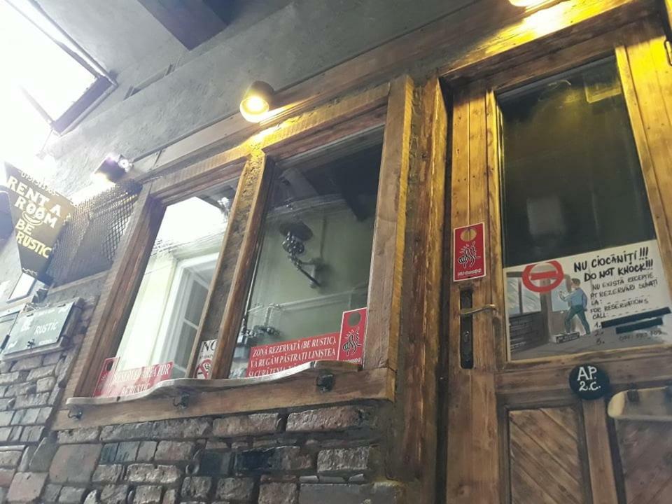 Rent A Room - Be Rustic Брашов Экстерьер фото